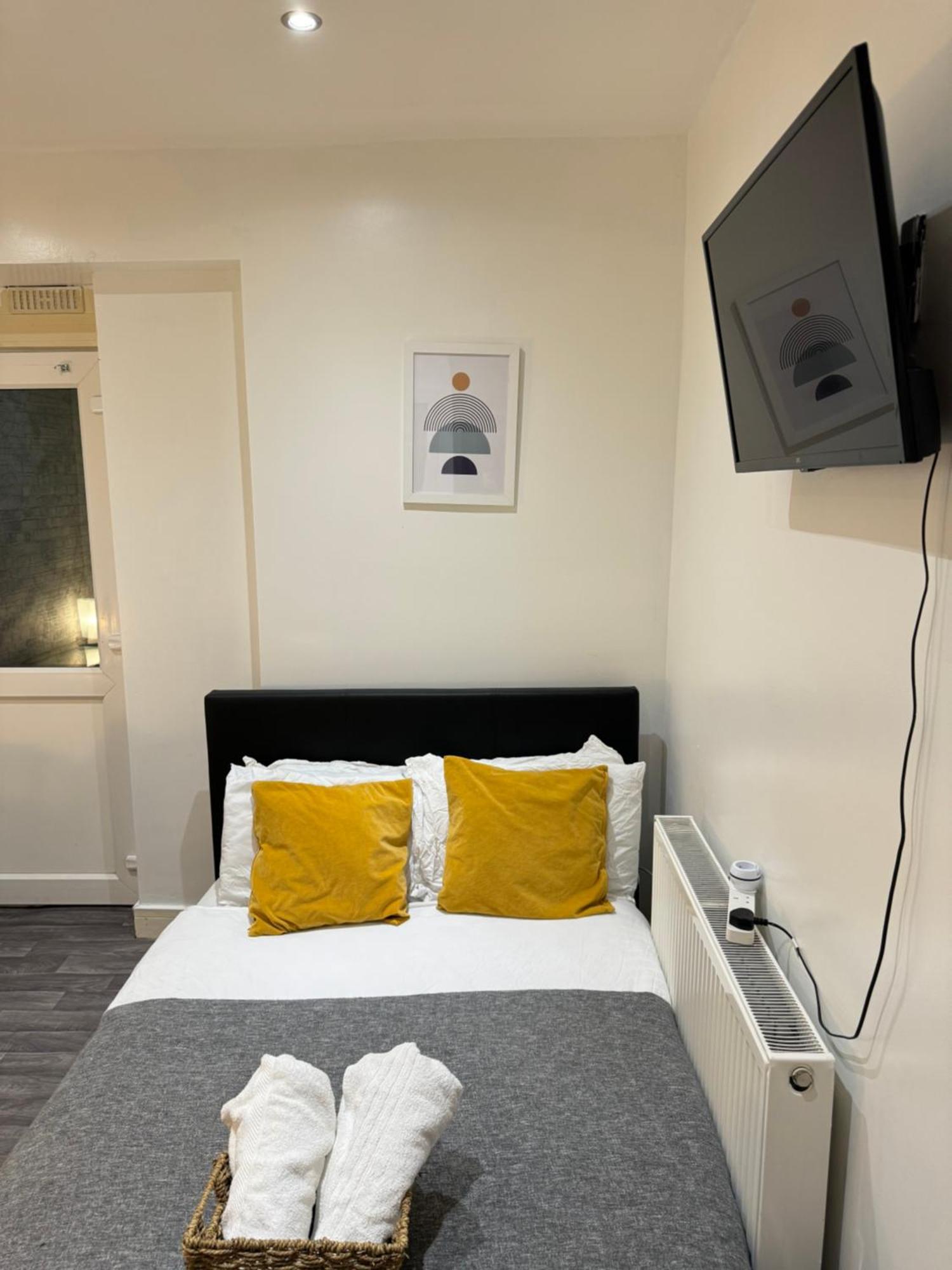 Cozy En-Suite Near Stratford ロンドン エクステリア 写真